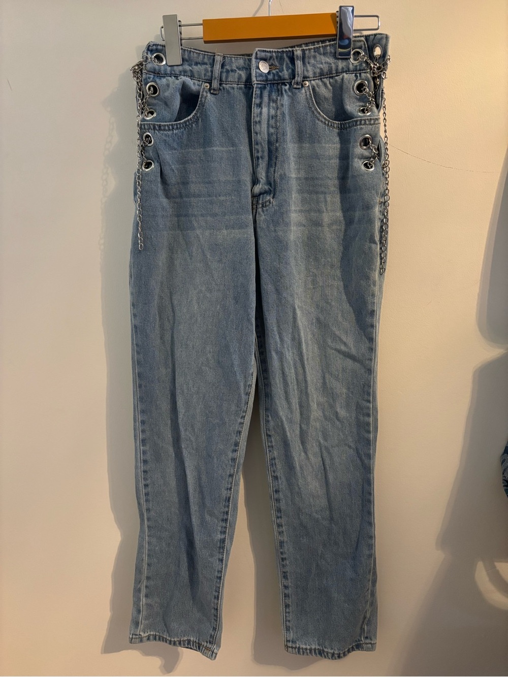 Forever 21 Light Blue Straight Leg Jeans with Grommet Chain Detail!